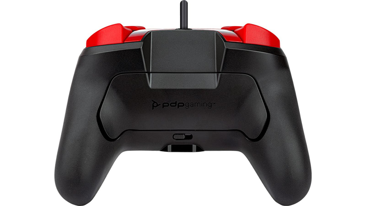 Faceoff Deluxe+ Audio Wired Controller: Power Pose Mario™ — 3
